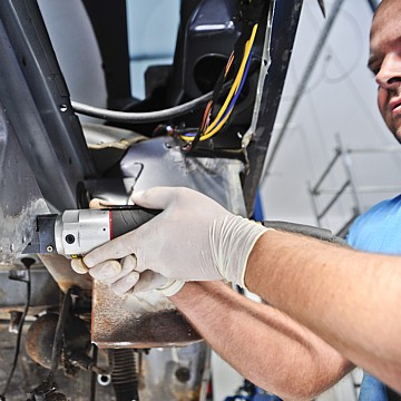 Mercedes Werkstatt Berlin: Mercedes Spezialist Berlin: Kfz-Meisterbetrieb & Autowerkstatt: Mercedes und smart Fachwerkstatt